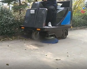物业小区驾驶式扫地机-物业小区用扫地机应用 高效 省力